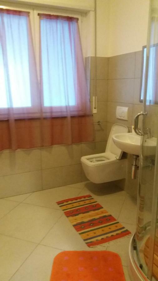 Bilocale Nell'Antica Darsena Apartman Savona Kültér fotó