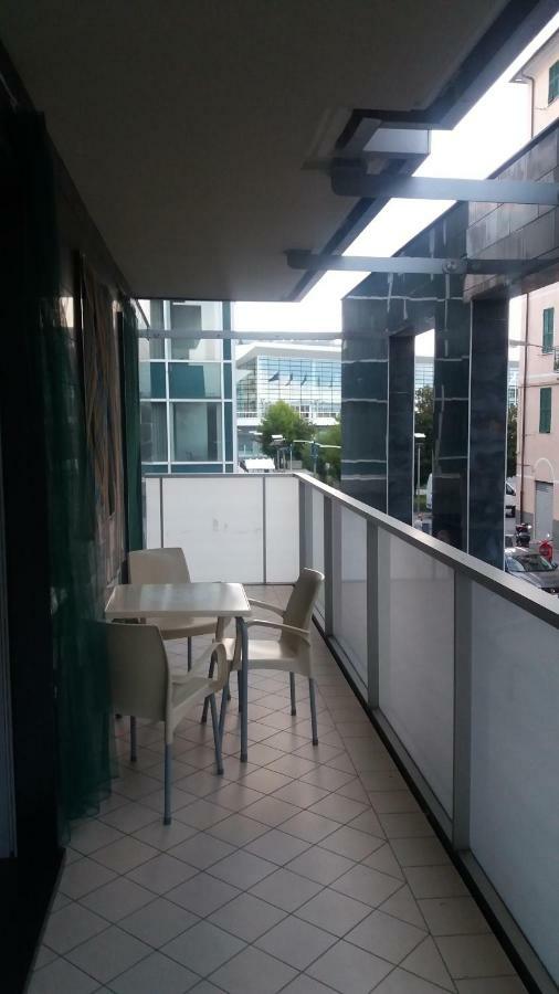 Bilocale Nell'Antica Darsena Apartman Savona Kültér fotó